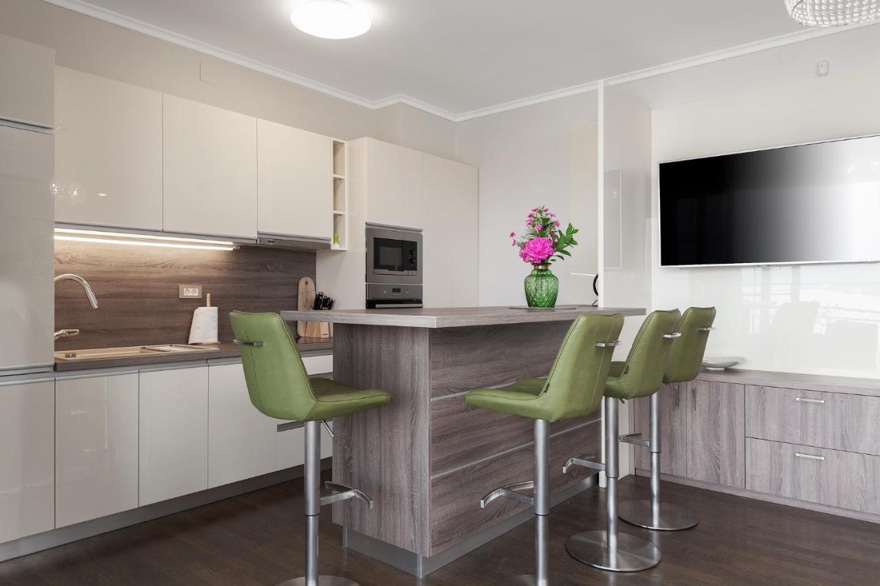 מאלינסקה Deluxe Apartment Vila Carissa מראה חיצוני תמונה